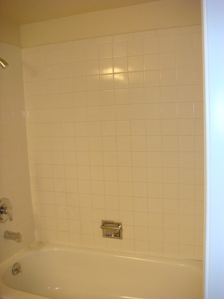 2nd bathroom - 3224 80th Ave SE