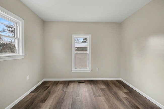 Building Photo - 1144 Front St