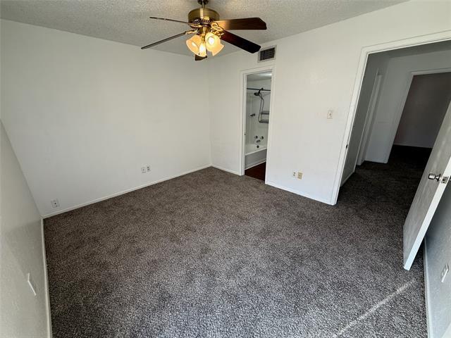 Building Photo - 422 W 4th St