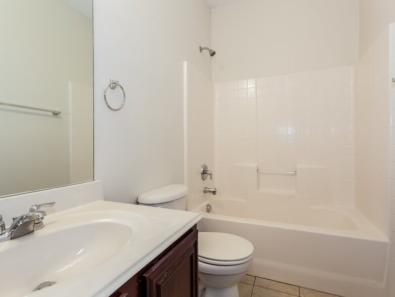 Building Photo - 6420 Spring Ranch Dr
