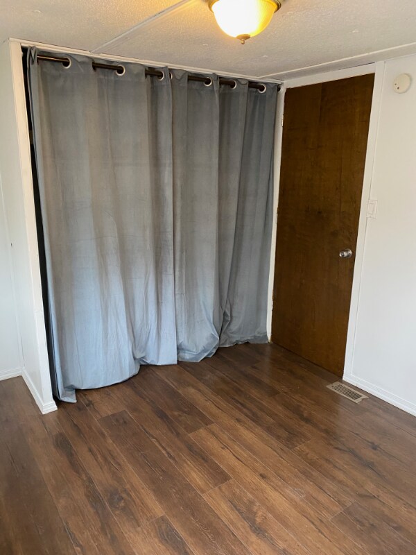 Building Photo - 00 undisclosed address