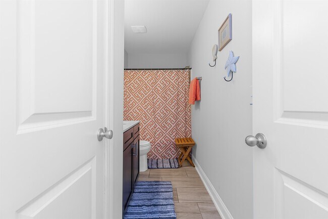 Building Photo - 1399 Berkshire Ave