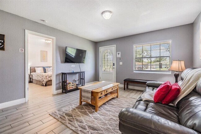 Building Photo - 4101 W Arch St