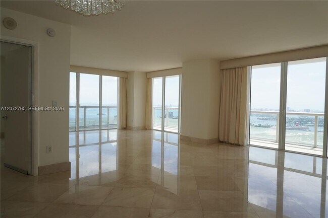 Building Photo - 50 Biscayne Blvd