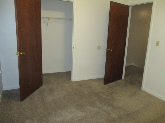 Building Photo - 206 Ann Cir