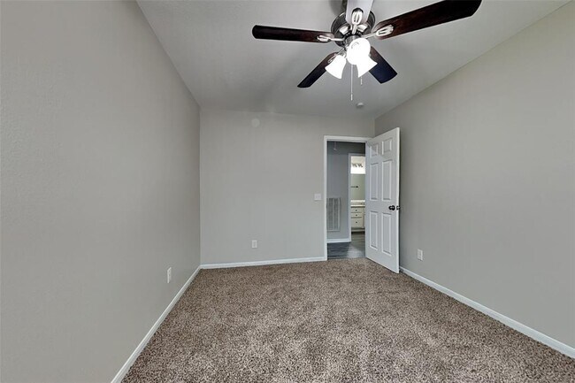 Building Photo - 4106 King Cotton Ln