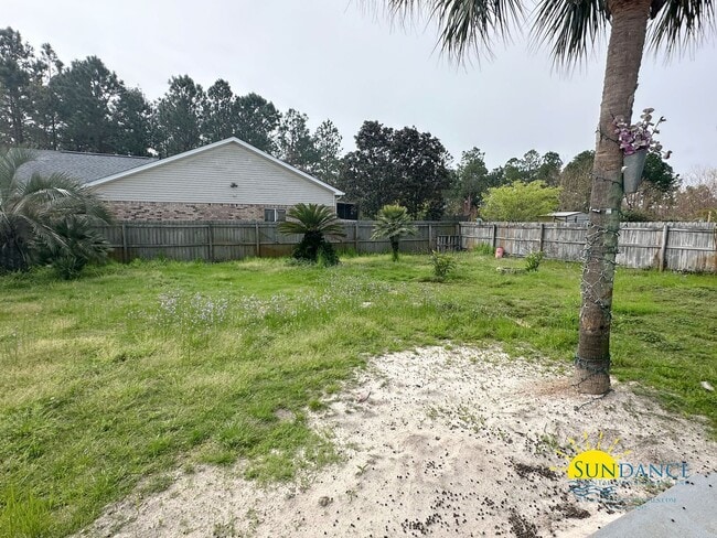 Building Photo - Gorgeous 3 Bedroom Home in Navarre
