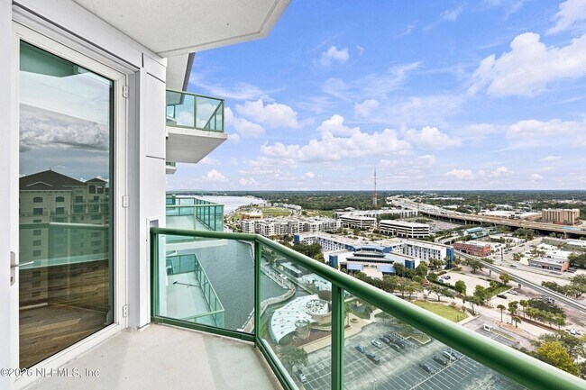 Building Photo - 1431 Riverplace Blvd