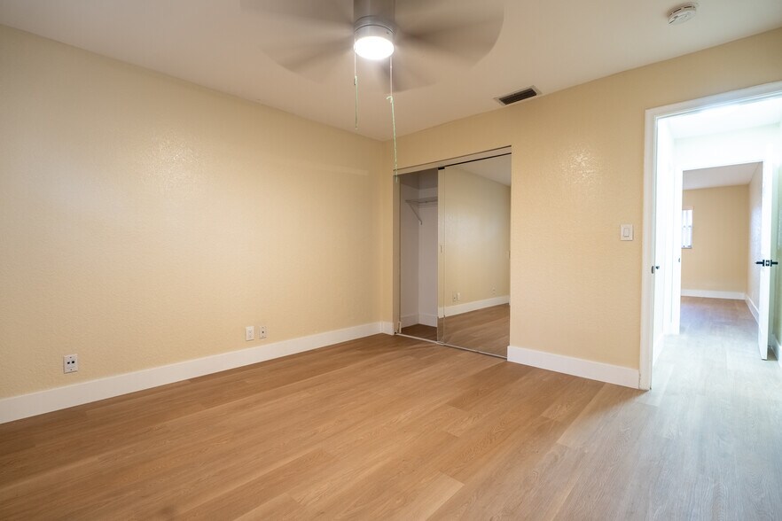 Building Photo - 10911 NW 45th St