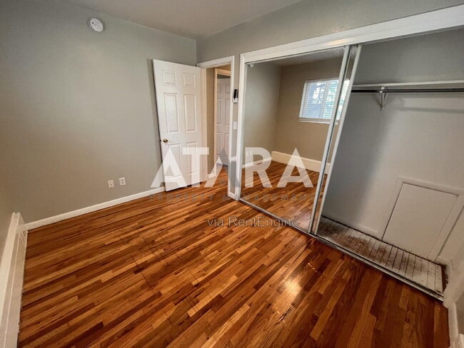 Building Photo - 575 S 1000 E