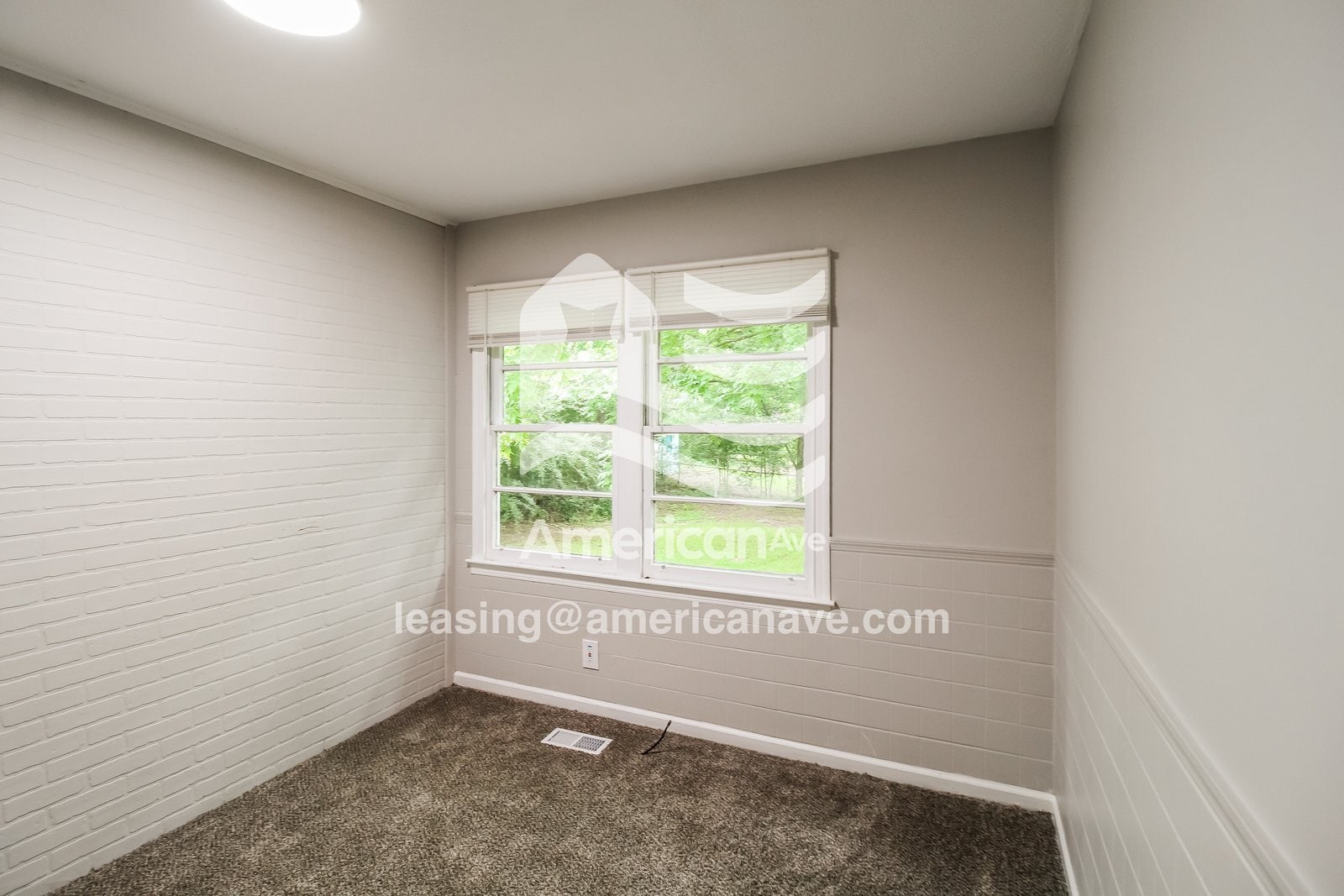 Building Photo - 1061 55th St