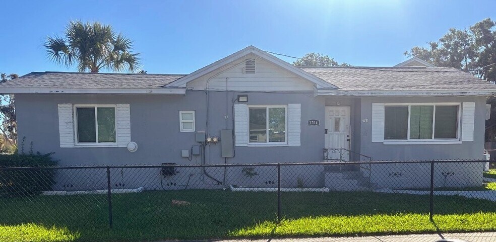 Primary Photo - 1704 Freeman St S