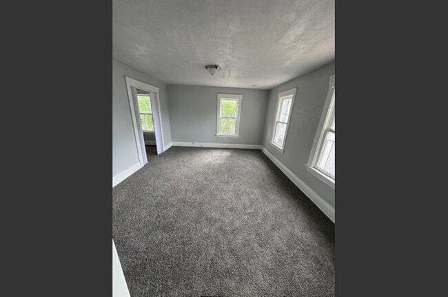 Building Photo - 3124 W 11th Pl