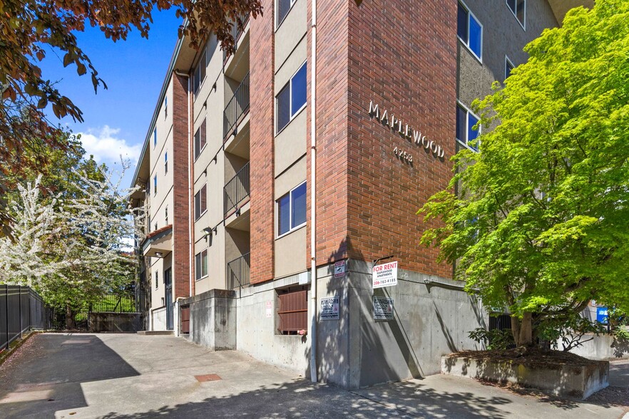 Interior Photo - Maplewood Apartments