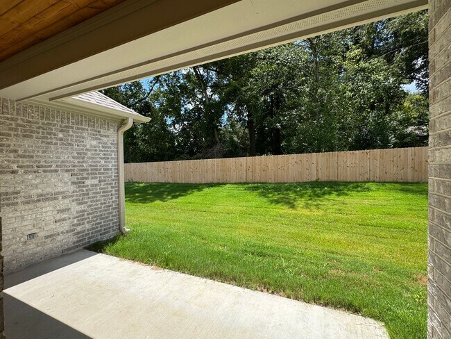 Building Photo - 3065 Guinn Farms Rd