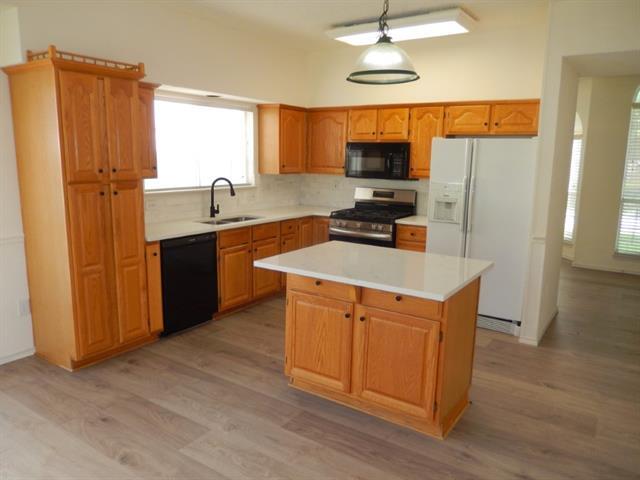 Building Photo - 1714 Lantana Dr
