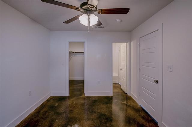 Building Photo - 402 Garrett Ct