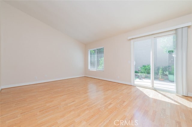 Building Photo - 5 Deerwood W