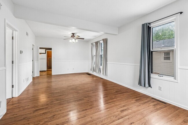 Building Photo - 3 bedroom in Fremont