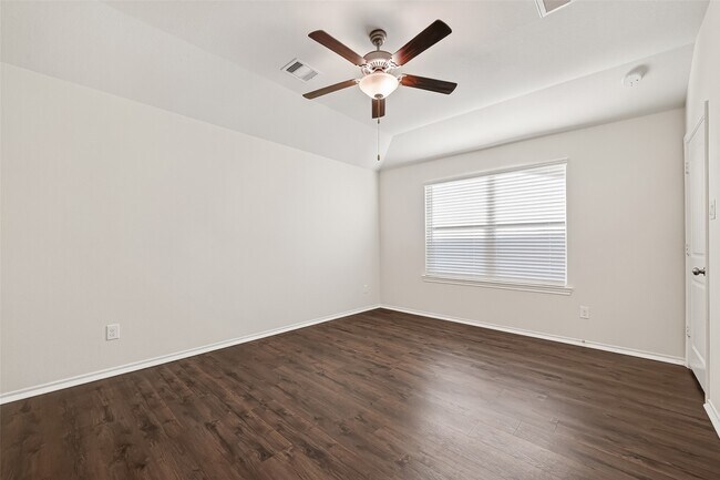 Building Photo - 25911 Rustical Rd