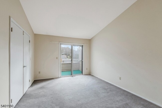 Building Photo - 62 Bentley Ct