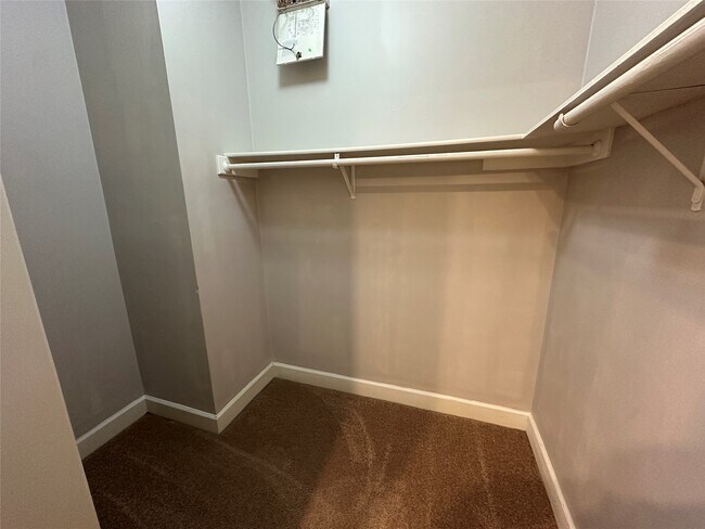 Building Photo - 7710 Post Bridge Rd