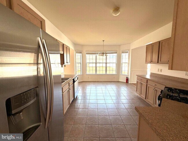 Building Photo - 101 Goldenrod Ln