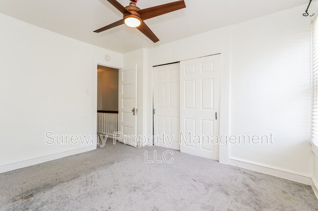 Building Photo - 1060 Markee Terrace
