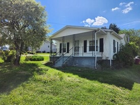 Building Photo - 2511 Watauga Rd