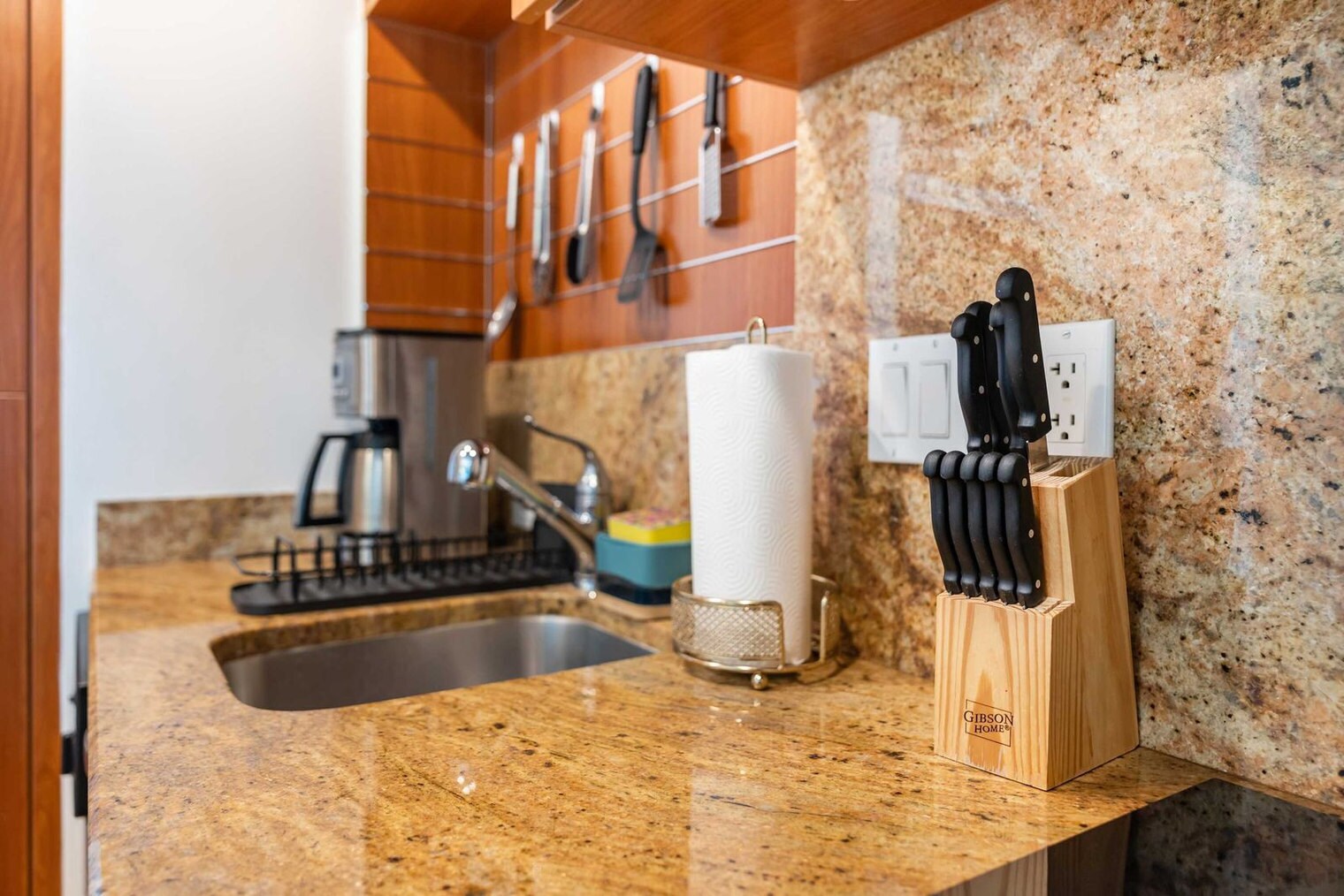 Building Photo - 1395 Brickell Bay Dr