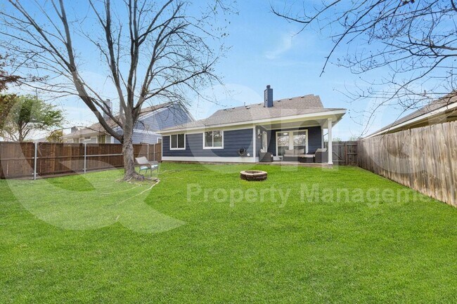 Building Photo - 1509 Lacewing Dr