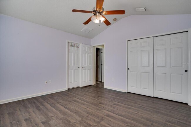 Building Photo - 2219 Snow Flake Pl