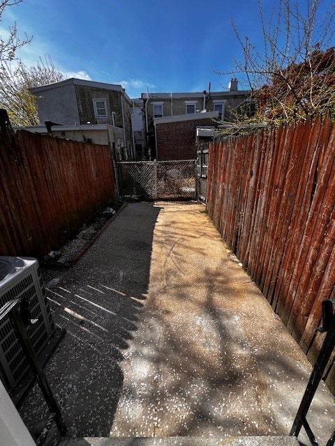 Building Photo - 205 Porter St