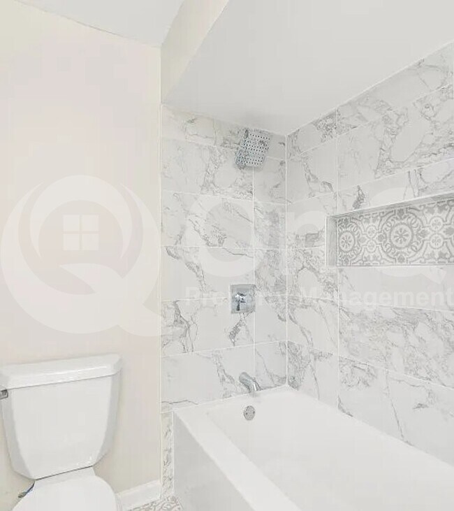Building Photo - 306 Wildbriar Dr