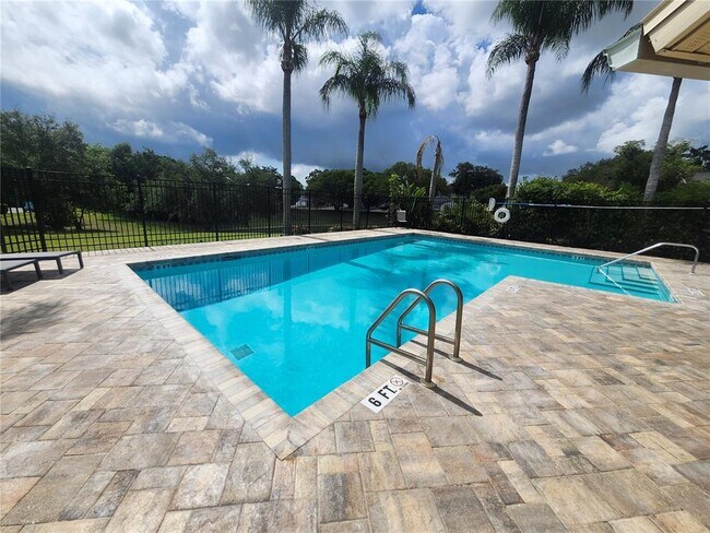 Building Photo - 2897 Thaxton Dr