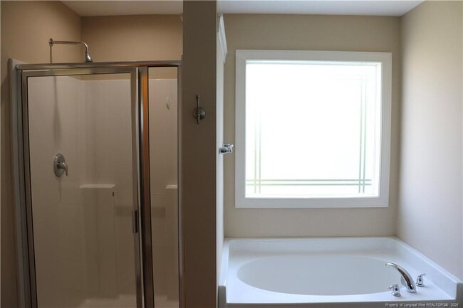 Building Photo - 44 Coswell Ct