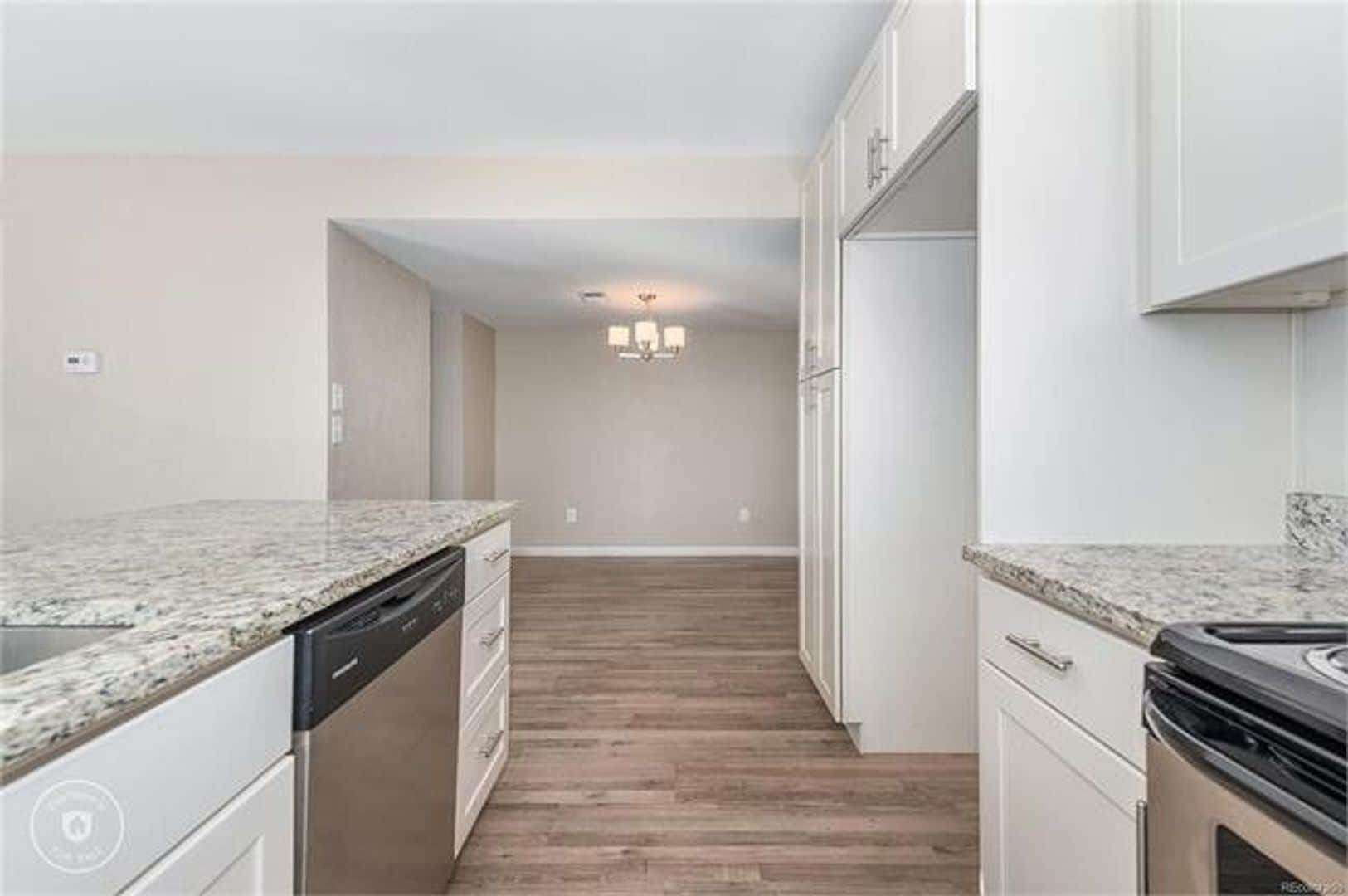 Building Photo - 12536 Forest Dr