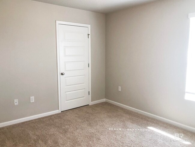 Building Photo - 723 Amador Avenue