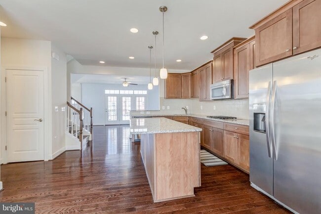 Building Photo - 6266 Summit Point Ct