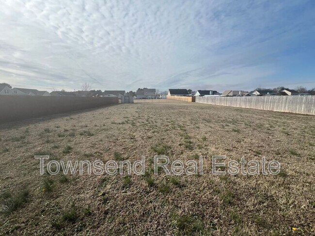 Building Photo - 376 Tennessee Walker Dr