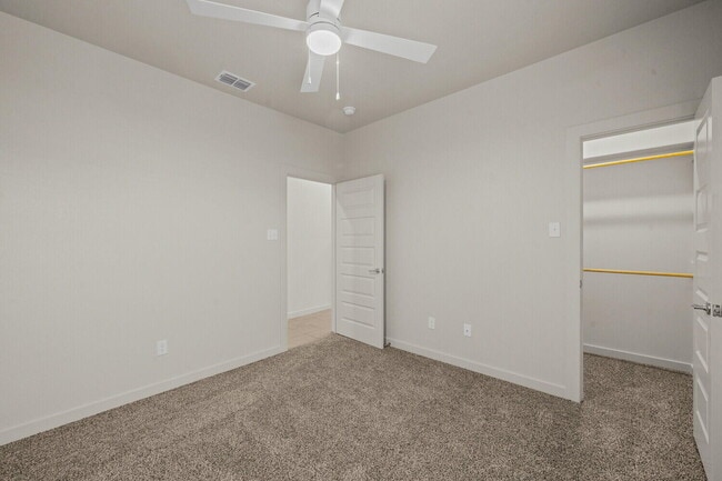 Building Photo - 7044 41st St