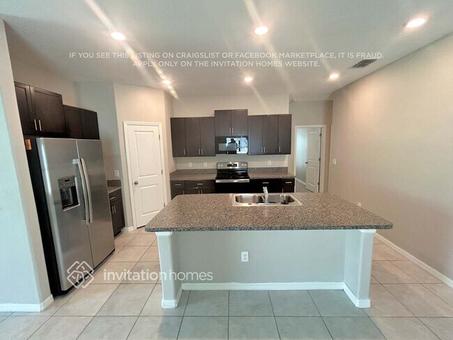 Building Photo - 1542 Flower Dust Dr