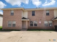 Building Photo - 5709 Redstone Dr