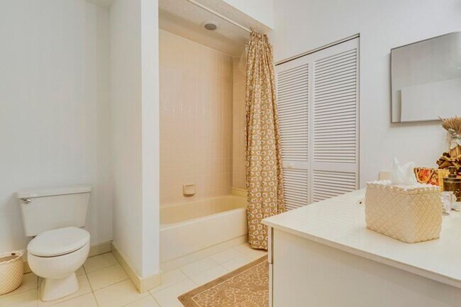 Building Photo - 18951 Painted Leaf Ct