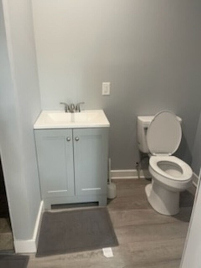Building Photo - Charming 3BR+ Bonus room House in Savannah