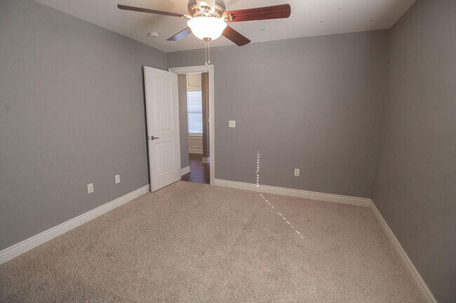 Building Photo - 2405 Marietta Falls Ln