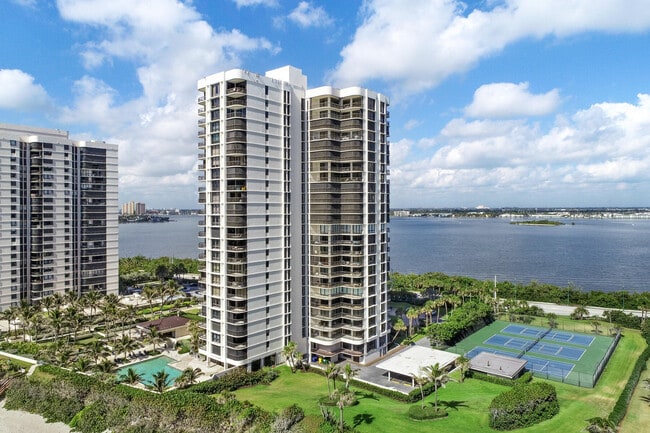 Building Photo - 5380 N Ocean Dr