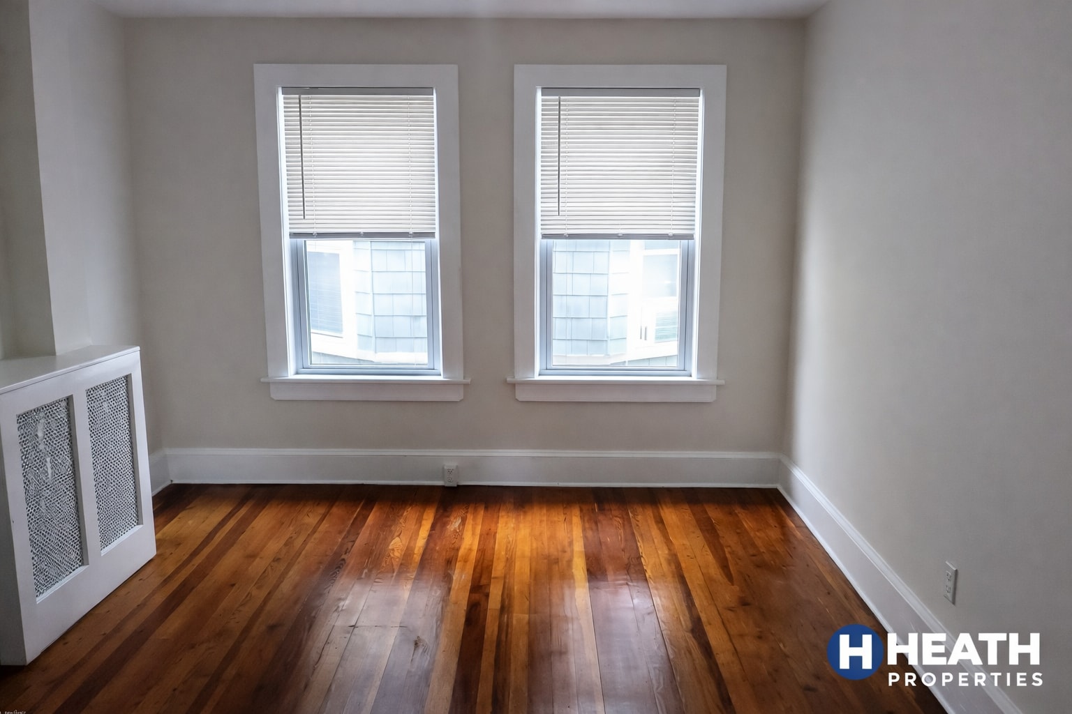 Building Photo - 6 Bowdoin Park