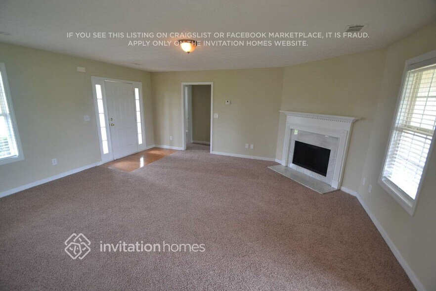 Building Photo - 1004 Buttercup Ln