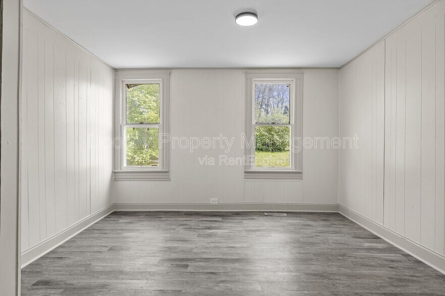 Building Photo - 1601 Arlington Ave